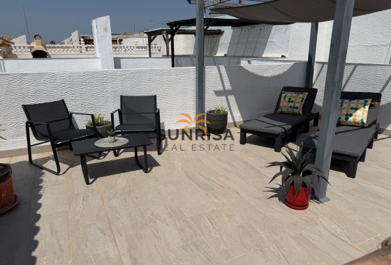 Apartamento · Reventa - Orihuela · Entre Naranjos Vistabella · Alicante · España