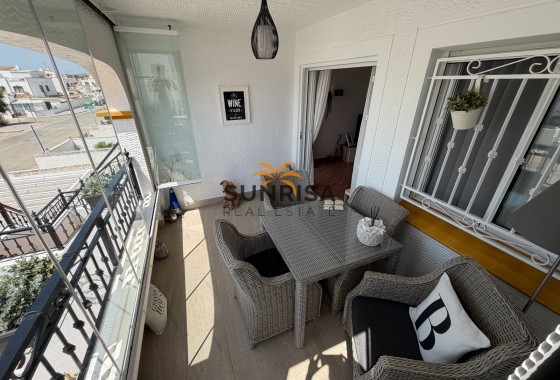 Apartamento · Reventa - Orihuela · Entre Naranjos Vistabella · Alicante · España
