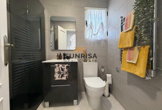 Apartamento · Reventa - Orihuela · Entre Naranjos Vistabella · Alicante · España