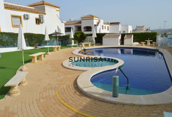 Apartamento · Reventa - Orihuela · Entre Naranjos Vistabella · Alicante · España