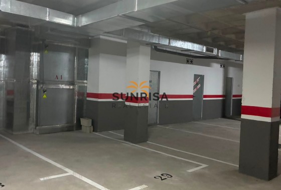 Garage · Herverkoop - Algorfa · Alicante · Spanje
