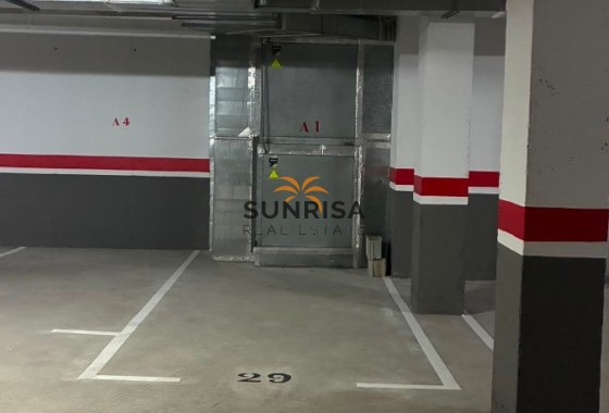 Garage · Herverkoop - Algorfa · Alicante · Spanje
