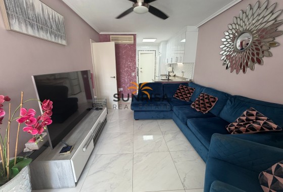 Apartamento · Reventa - Orihuela · Entre Naranjos Vistabella · Alicante · España