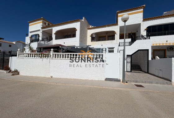 Apartamento · Reventa - Orihuela · Entre Naranjos Vistabella · Alicante · España