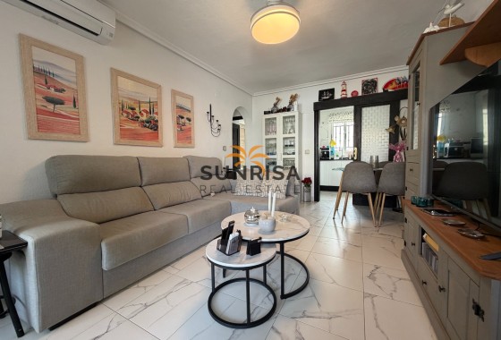 Apartamento · Reventa - Orihuela · Entre Naranjos Vistabella · Alicante · España