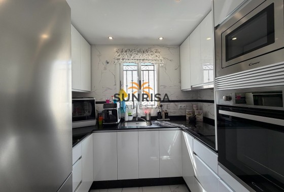 Apartamento · Reventa - Orihuela · Entre Naranjos Vistabella · Alicante · España