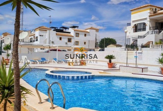 Apartamento · Reventa - Orihuela · Entre Naranjos Vistabella · Alicante · España