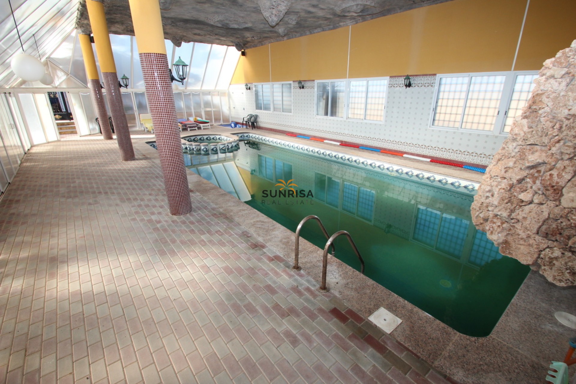 Herverkoop - Finca - Murcia