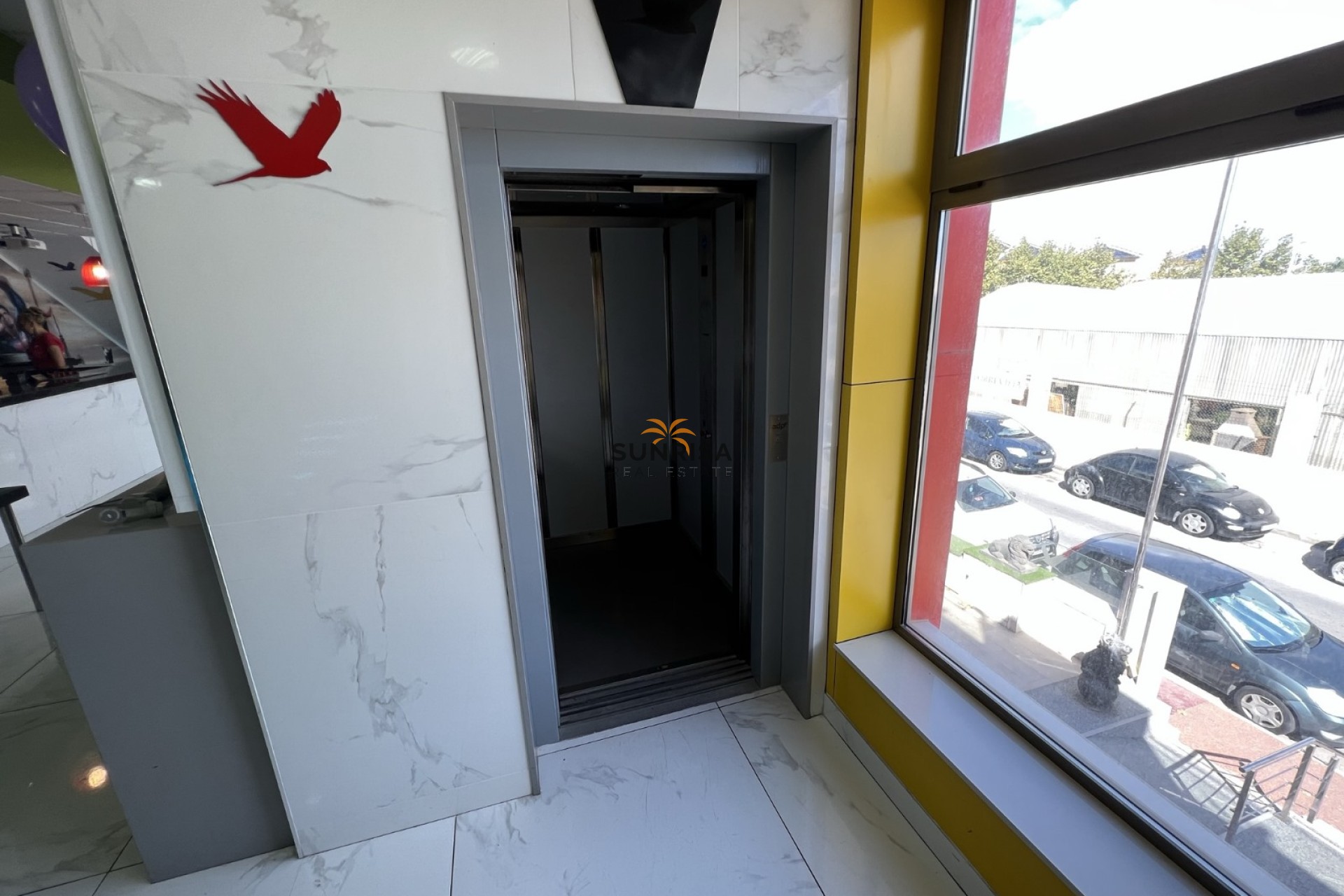 Reventa - Local comercial - Torrevieja