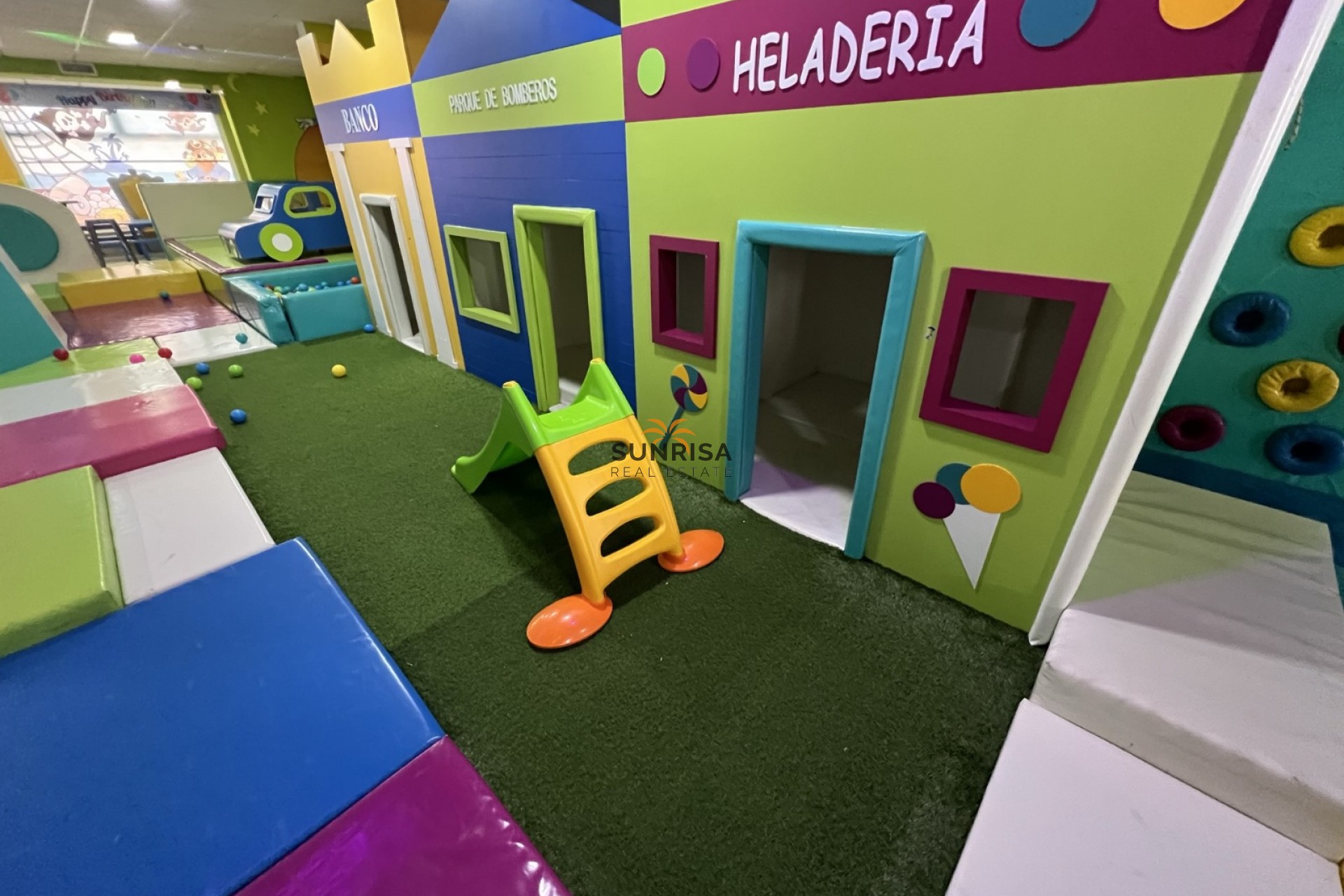 Reventa - Local comercial - Torrevieja
