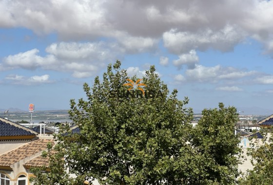 Bedrijfsruimte · Herverkoop - Torrevieja · Alicante · Spanje