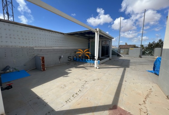 Bedrijfsruimte · Herverkoop - Torrevieja · Alicante · Spanje