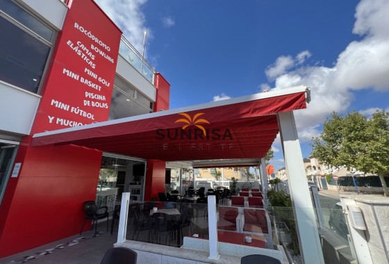 Bedrijfsruimte · Herverkoop - Torrevieja · Alicante · Spanje