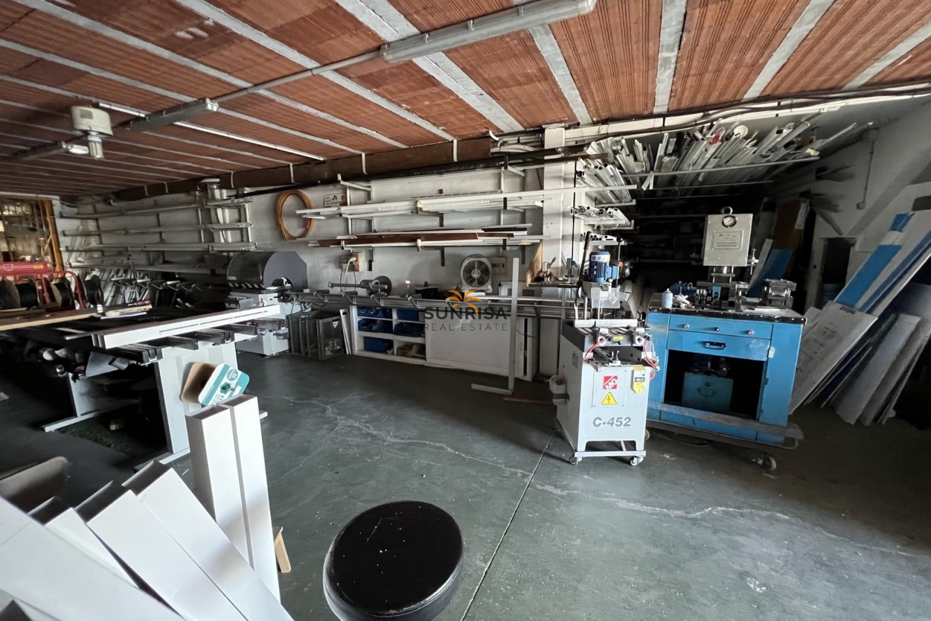Reventa - Local comercial - Torrevieja