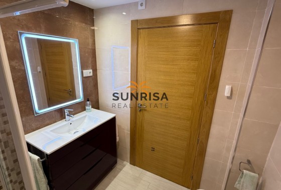 Apartamento · Reventa - Torrevieja · Alicante · España