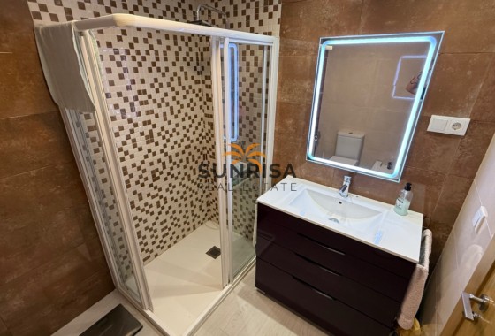 Apartamento · Reventa - Torrevieja · Alicante · España