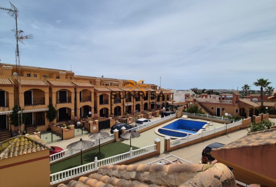 Villa · Reventa - Torrevieja · Alicante · España