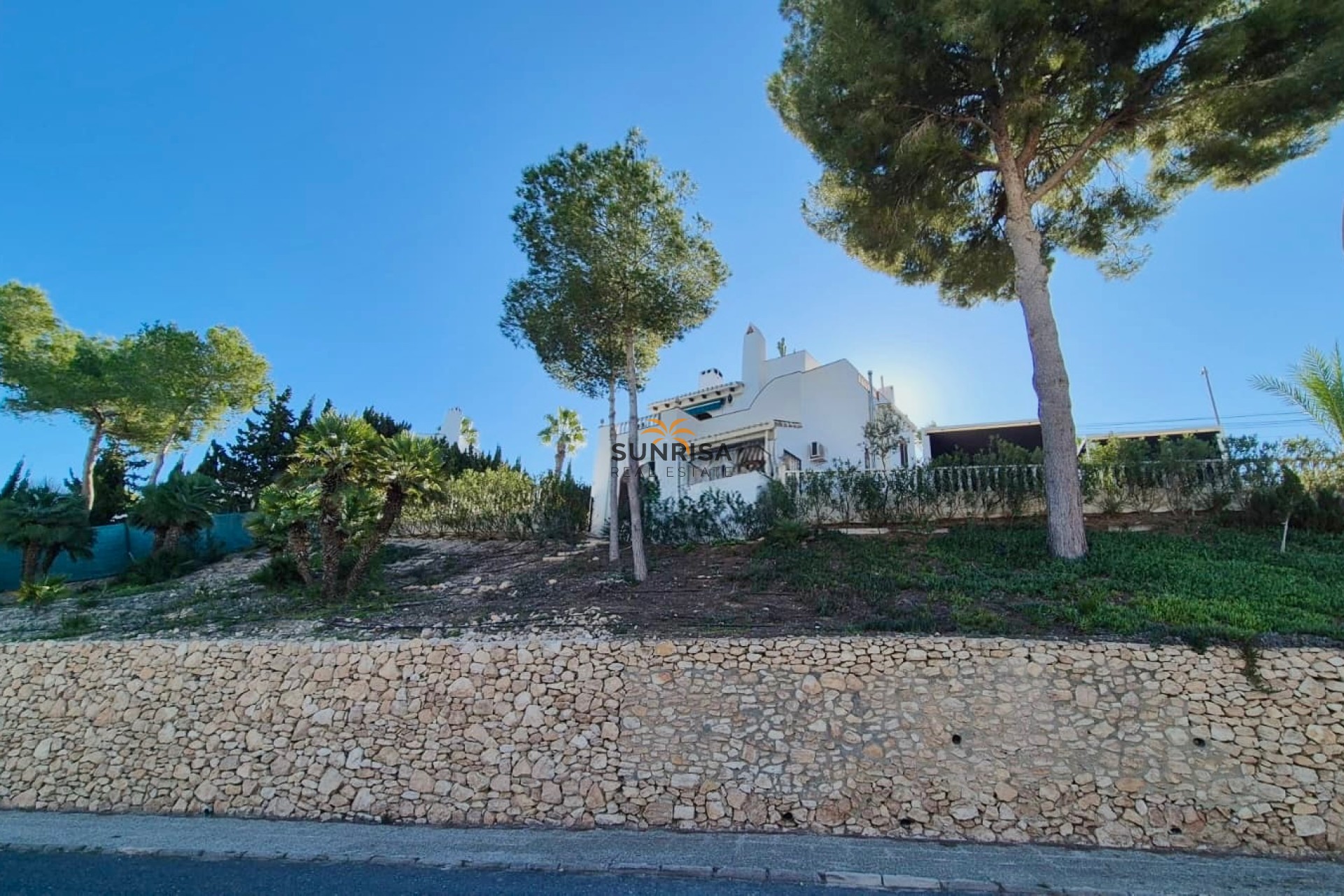Resale - Villa - Orihuela Costa
