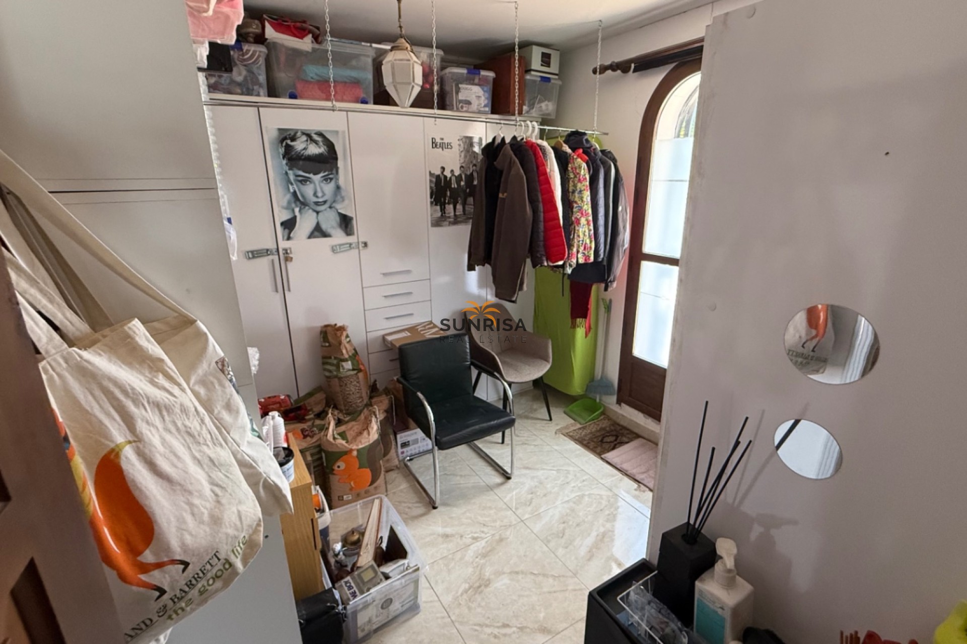 Resale - Villa - Orihuela Costa