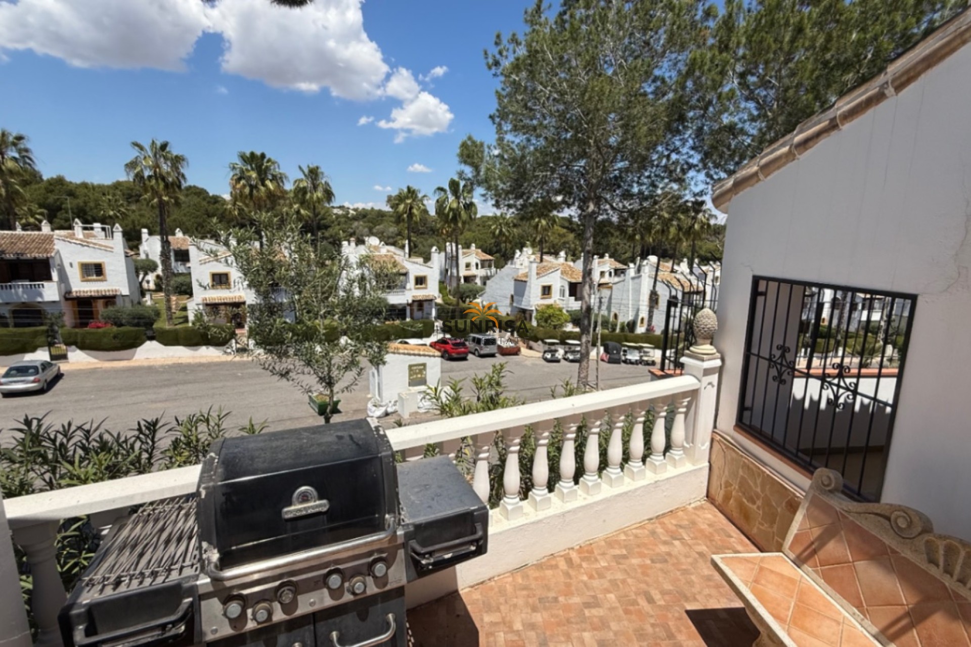 Resale - Villa - Orihuela Costa