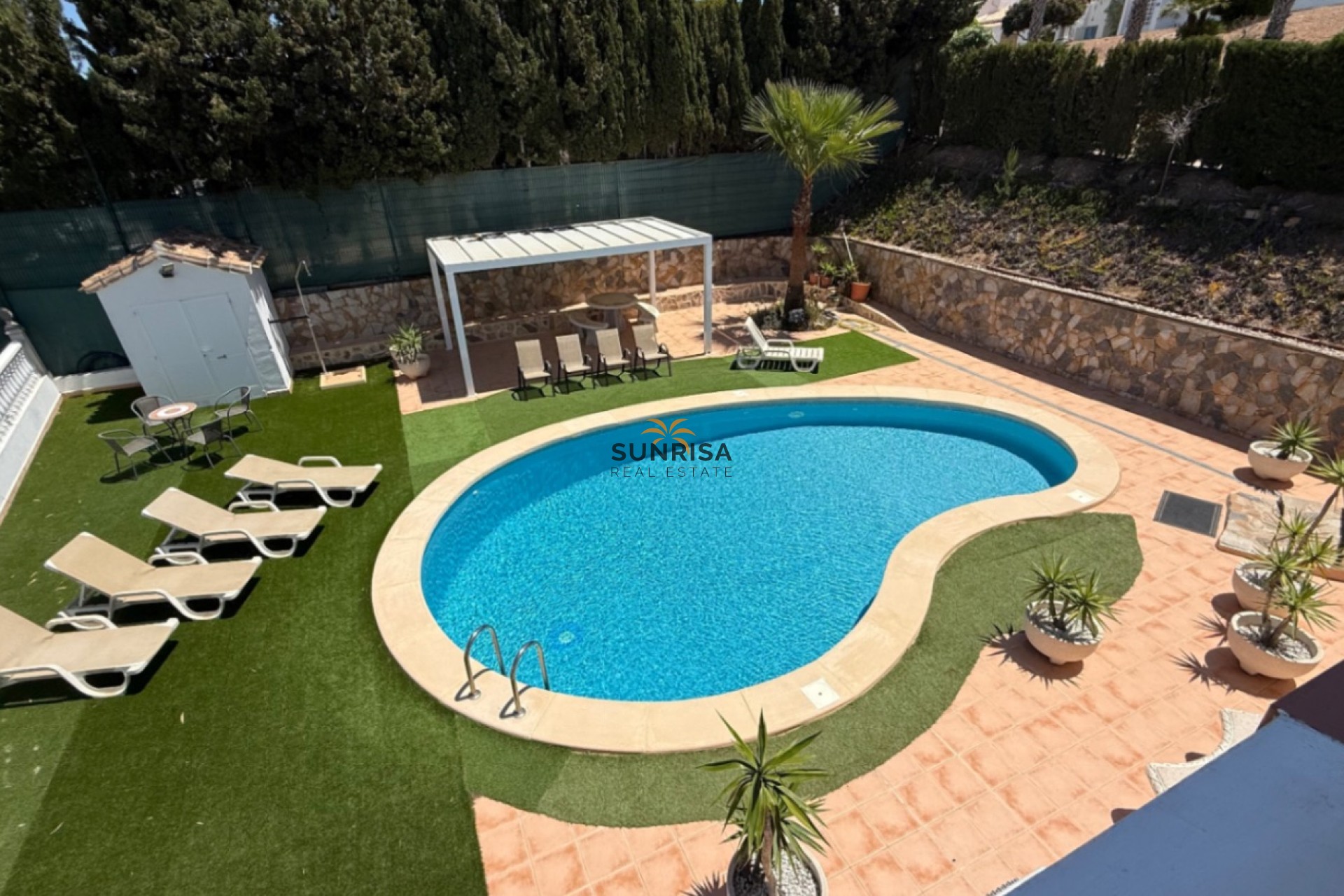 Resale - Villa - Orihuela Costa