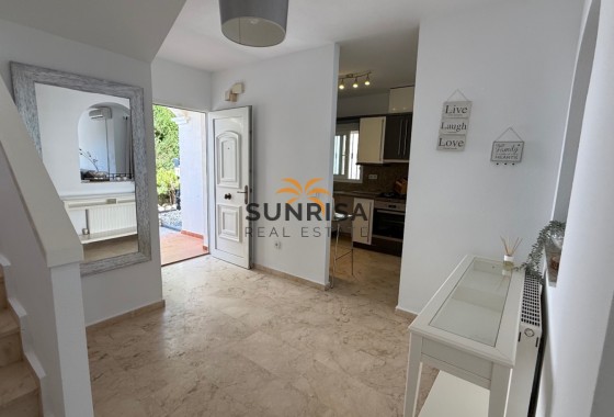 Villa · Herverkoop - Orihuela Costa · La Zenia · Alicante · Spanje