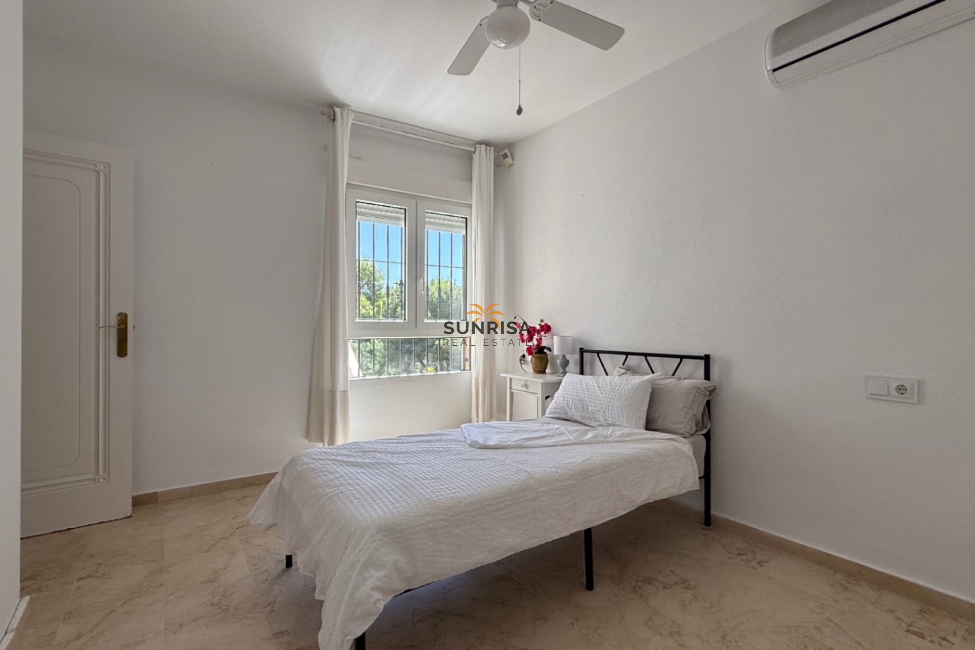 Reventa - Villa - Orihuela Costa