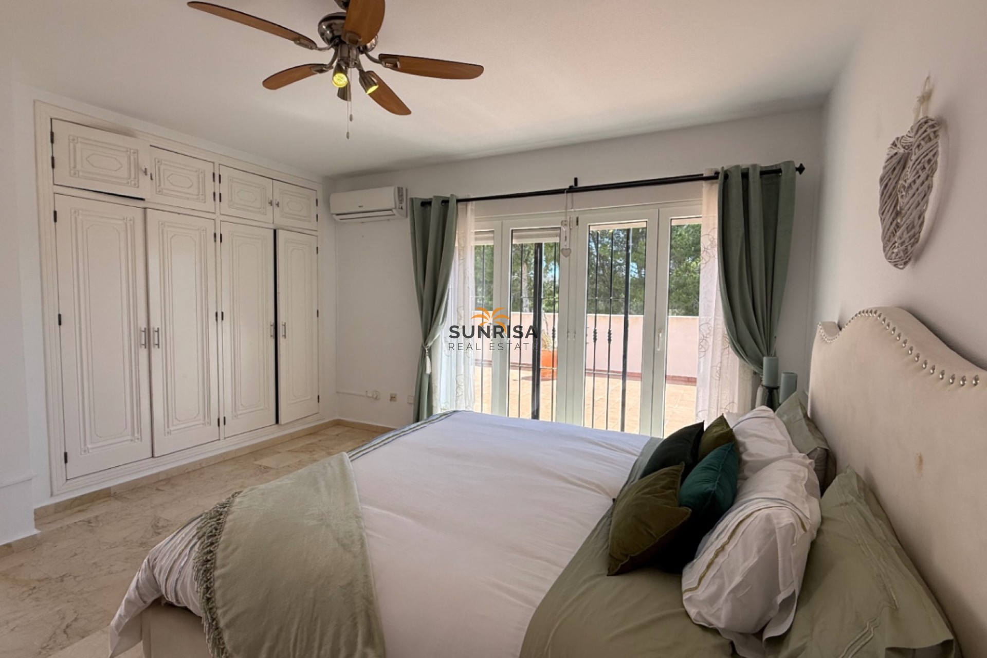 Reventa - Villa - Orihuela Costa