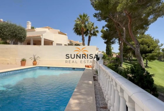 Villa · Herverkoop - Orihuela Costa · La Zenia · Alicante · Spanje