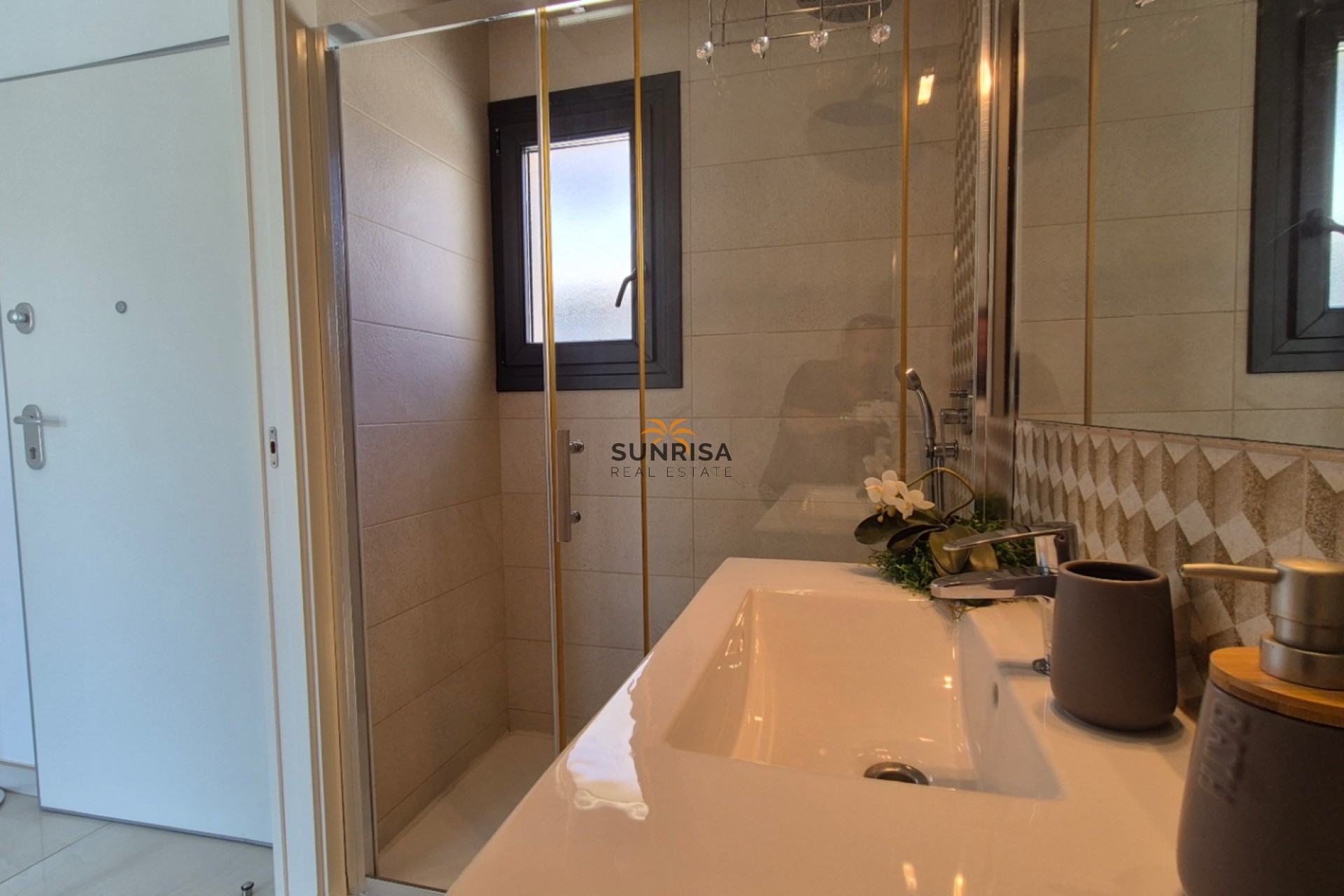 Reventa - Villa - Torrevieja