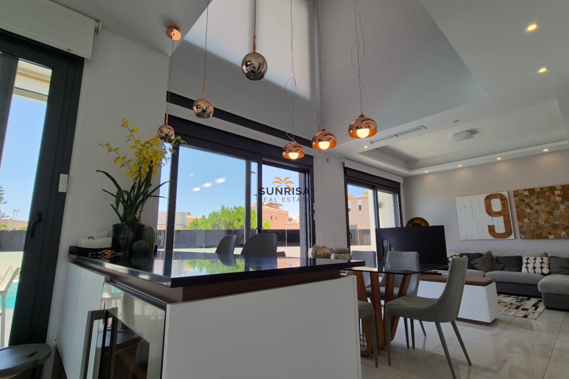 Reventa - Villa - Torrevieja