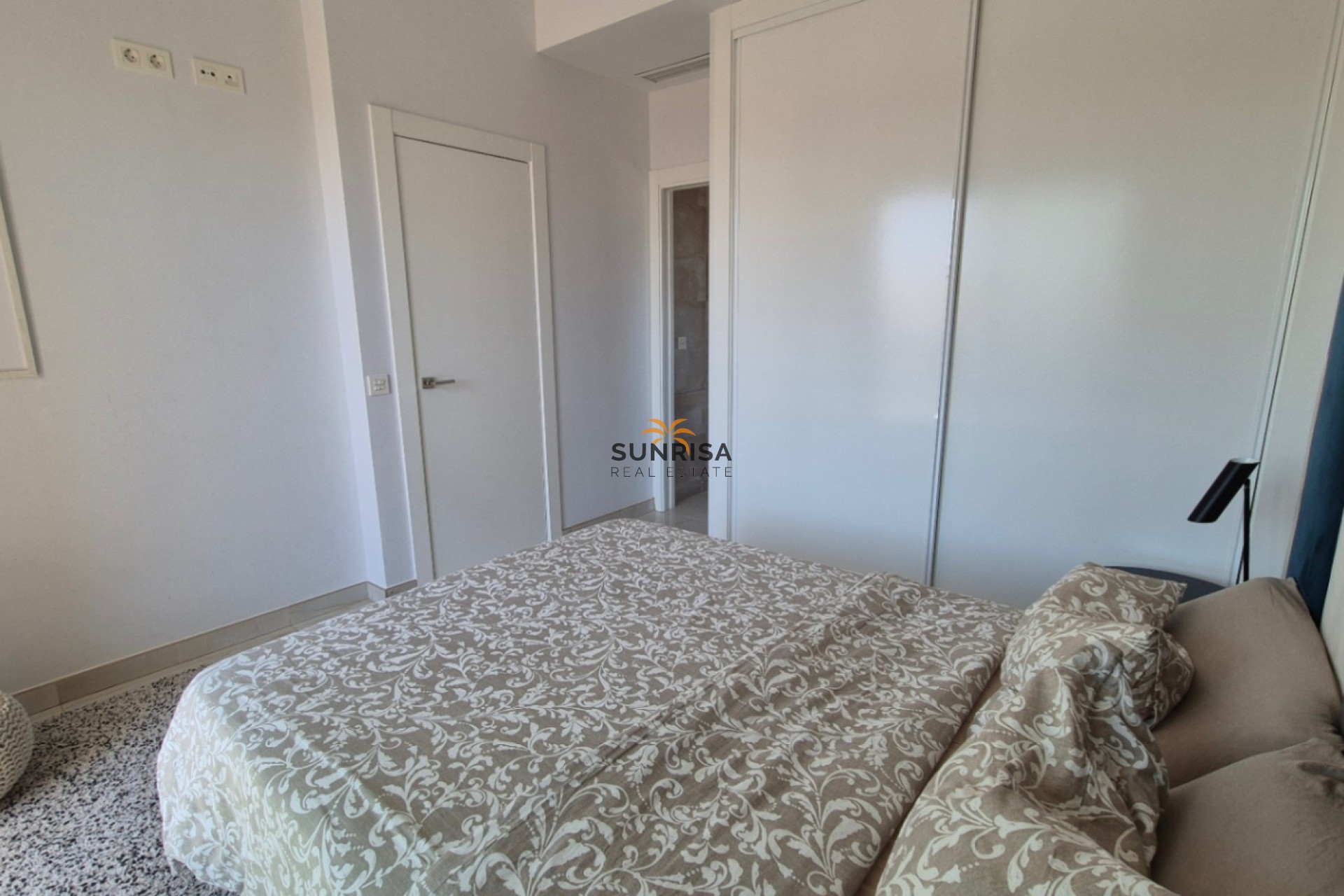 Reventa - Villa - Torrevieja