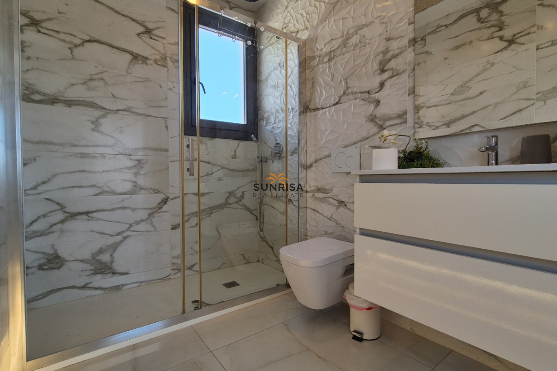 Reventa - Villa - Torrevieja