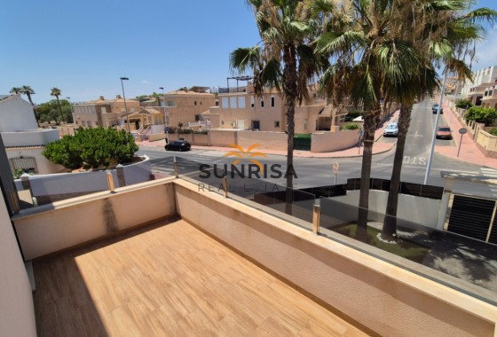 Villa · Herverkoop - Torrevieja · Alicante · Spanje