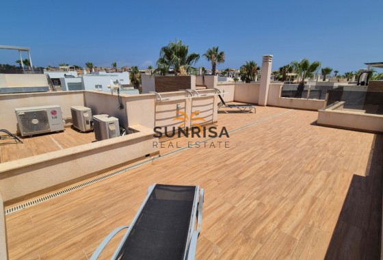 Villa · Herverkoop - Torrevieja · Alicante · Spanje