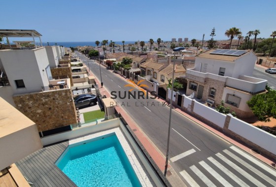Villa · Herverkoop - Torrevieja · Alicante · Spanje