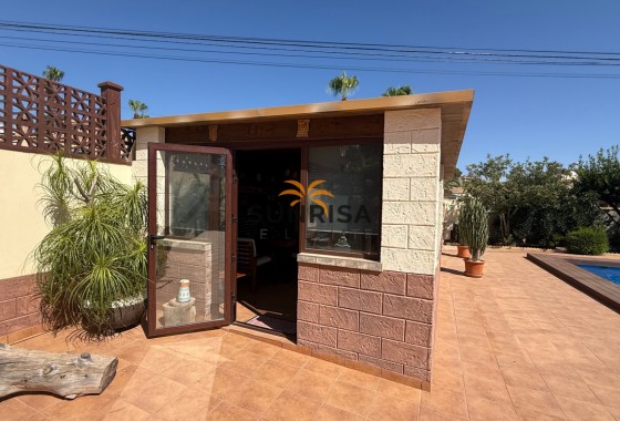 Villa · Herverkoop - Torrevieja · Alicante · Spanje