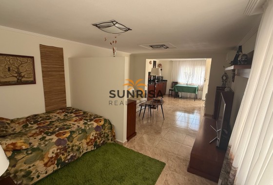 Villa · Herverkoop - Torrevieja · Alicante · Spanje