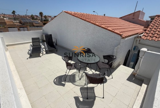 Villa · Herverkoop - Torrevieja · Alicante · Spanje
