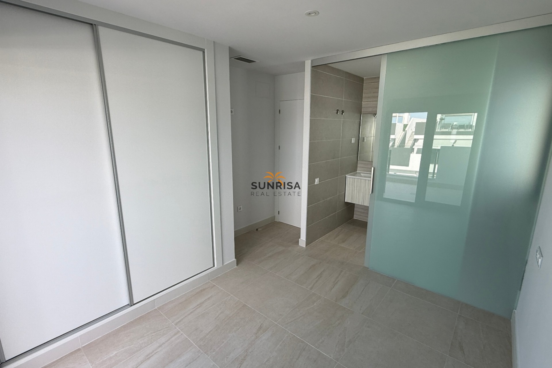 Resale - Penthouse - Torrevieja
