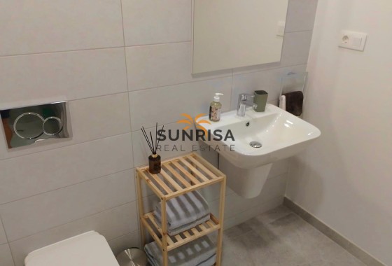 Appartement · Herverkoop - Orihuela Costa · La Zenia · Alicante · Spanje