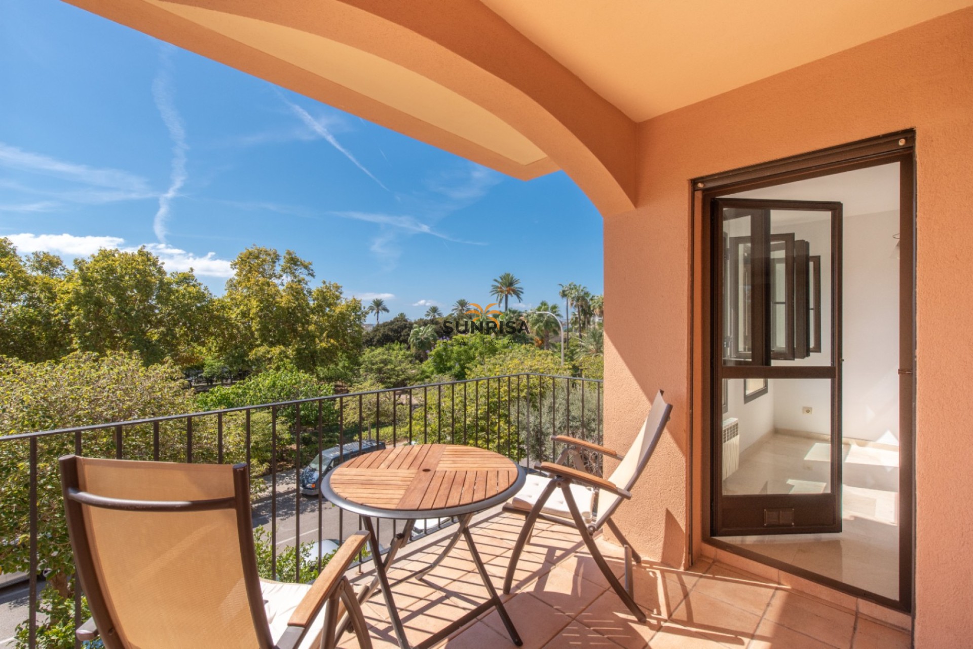 Resale - Apartment - Palma