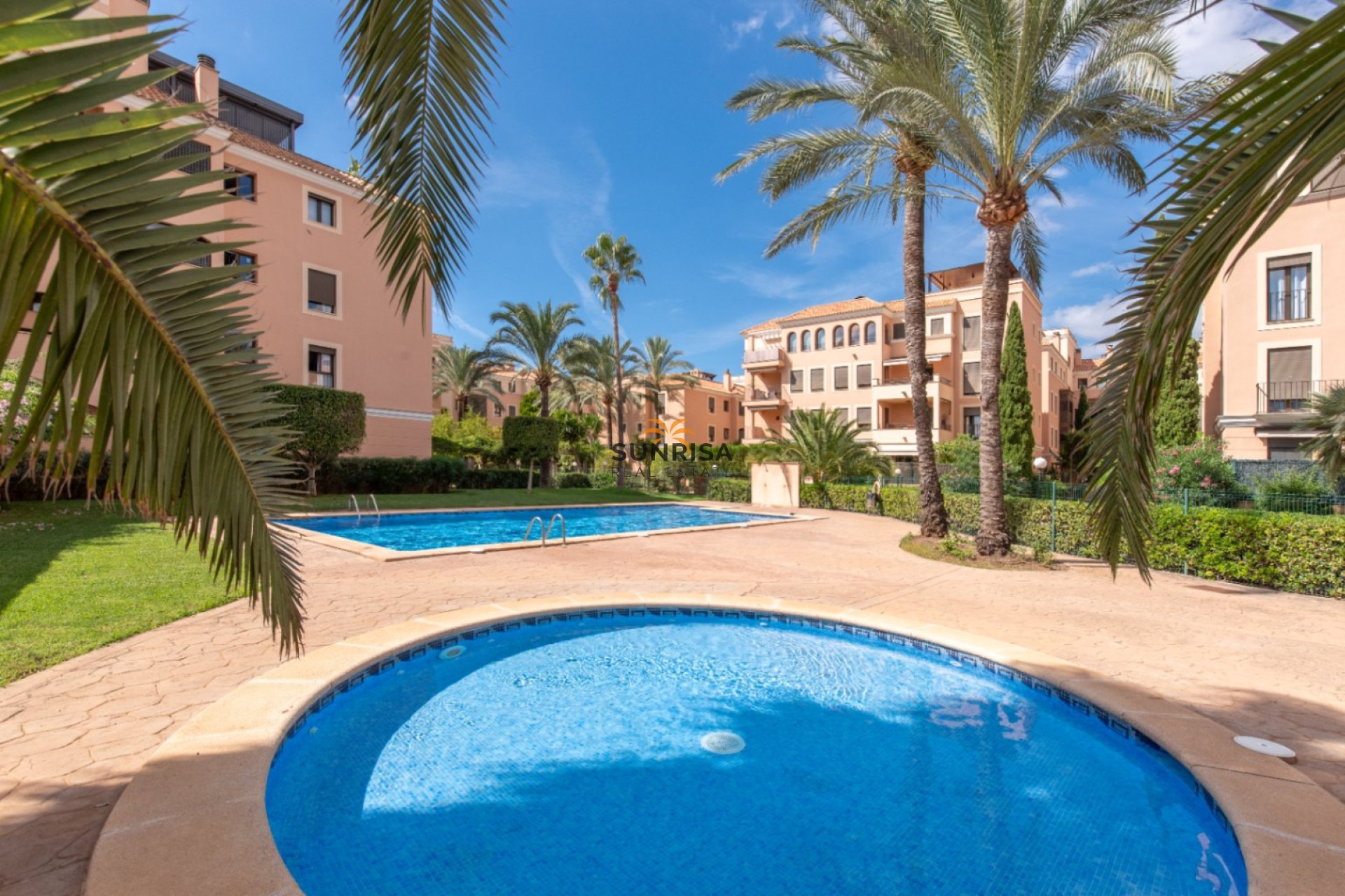 Resale - Apartment - Palma