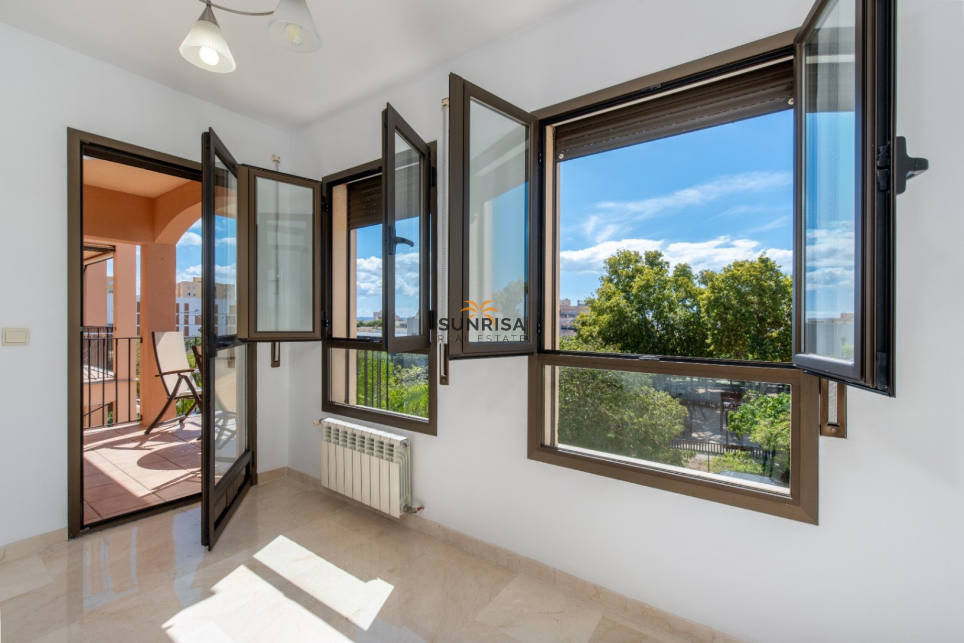 Resale - Apartment - Palma