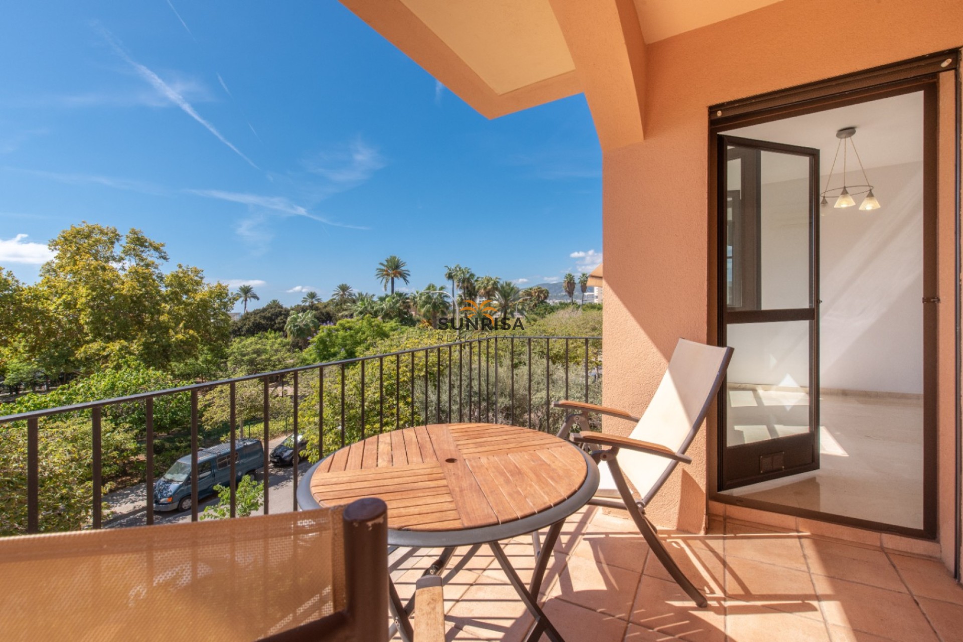 Resale - Apartment - Palma