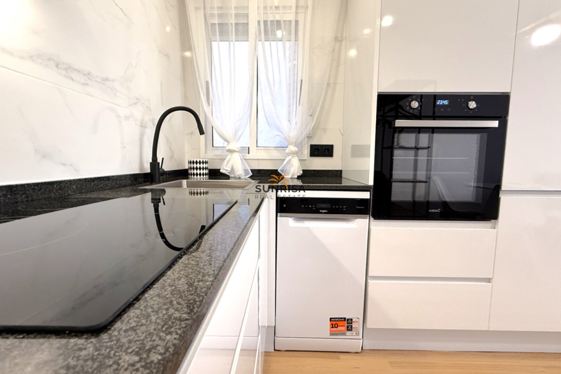 Resale - Apartment - Torrevieja