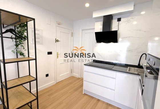 Appartement · Herverkoop - Torrevieja · Alicante · Spanje