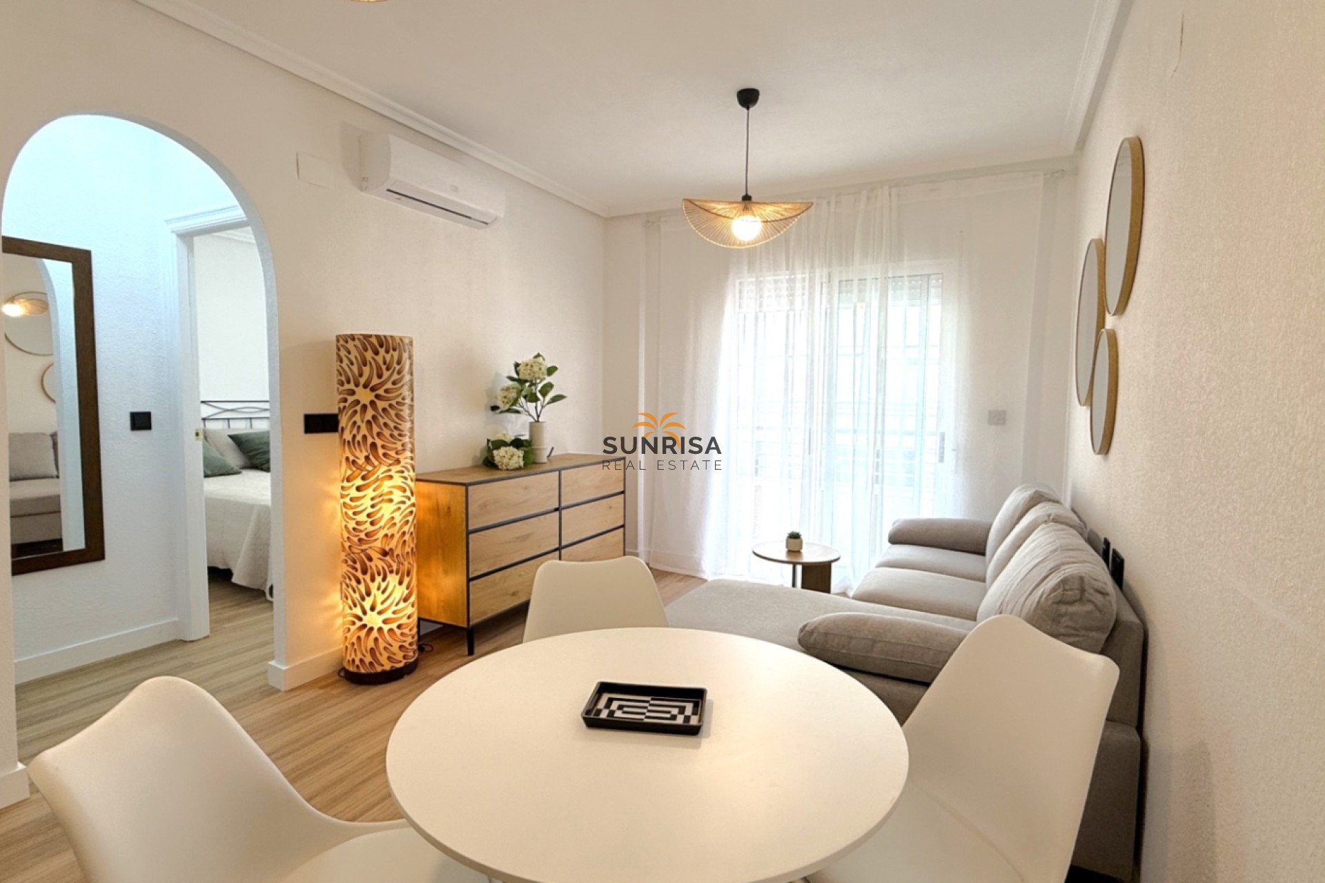 Resale - Apartment - Torrevieja