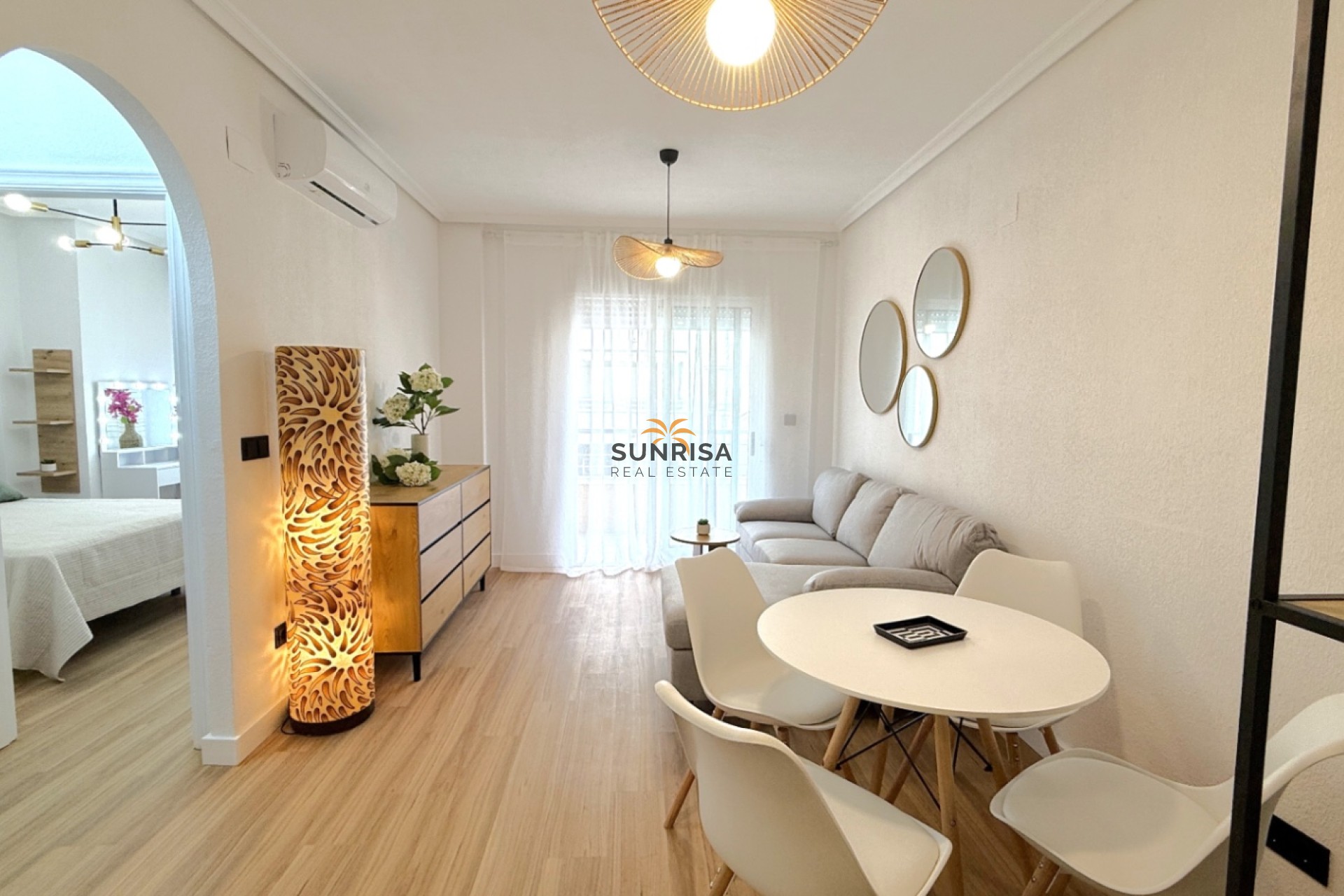 Resale - Apartment - Torrevieja