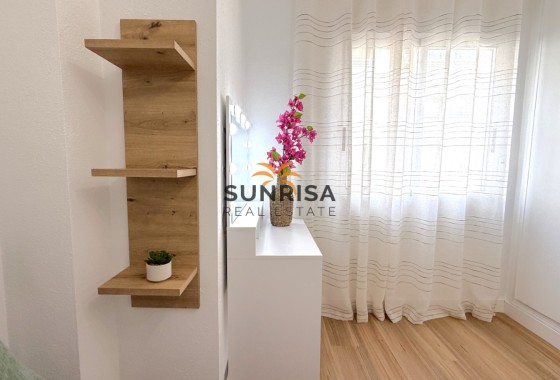Appartement · Herverkoop - Torrevieja · Alicante · Spanje